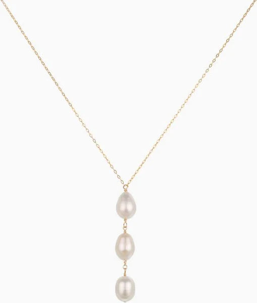 White Pearl Necklace